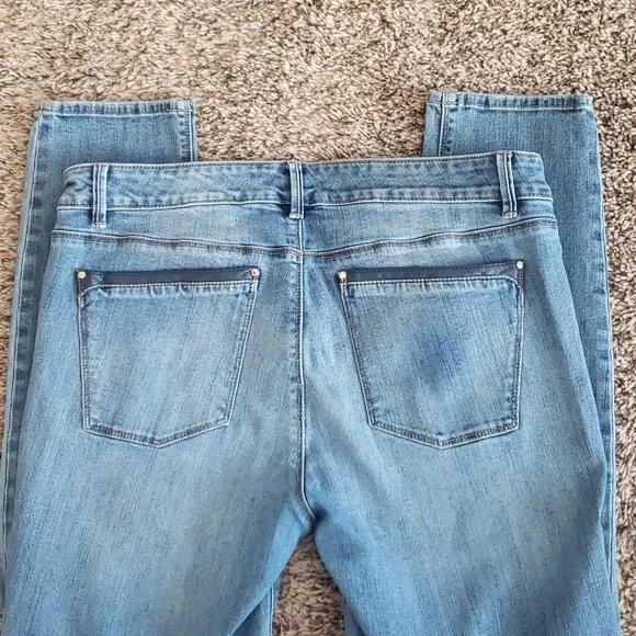 White House Black Market - The Skinny Sz 10 - #70-T💛 - Picture 5 of 8